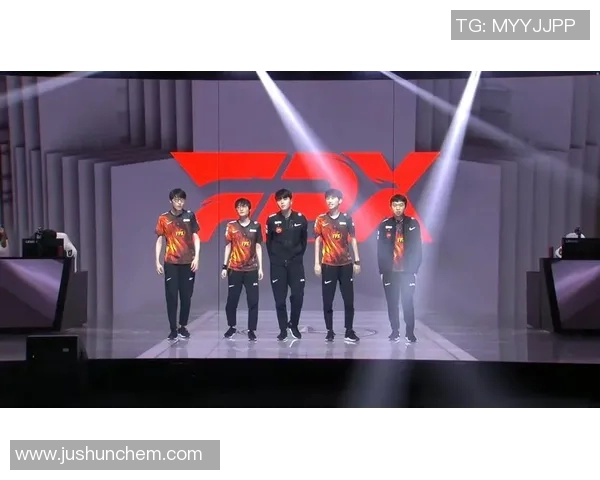 FPX战队在CSGO中的团队协作变革引发热议与关注