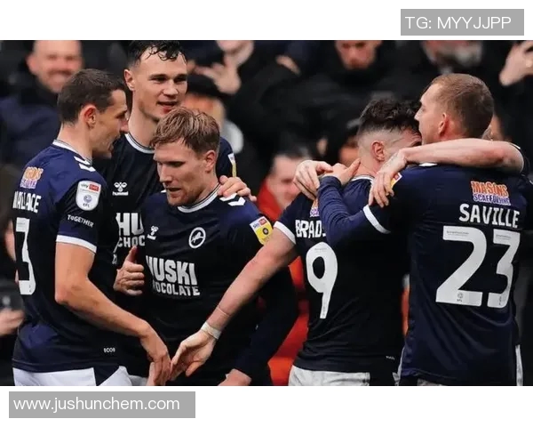 德比郡与米尔沃尔激战正酣比分揭晓引发热议