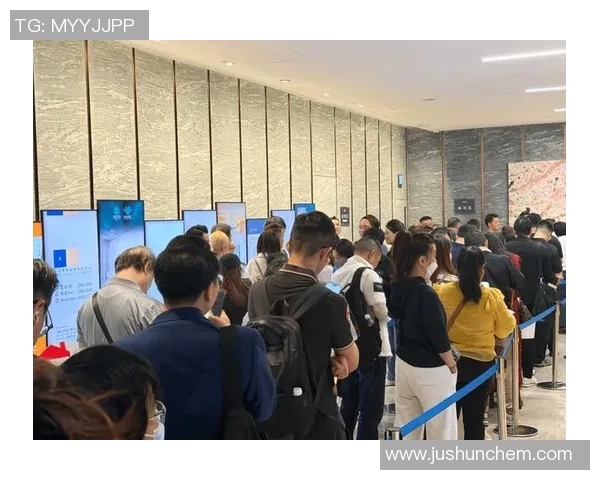 香港01报道：香港房价稳步回升 业界预测明年市场将迎来更多机会